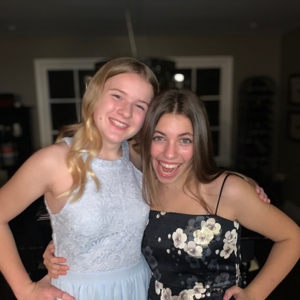 Meet your Posher, Ava